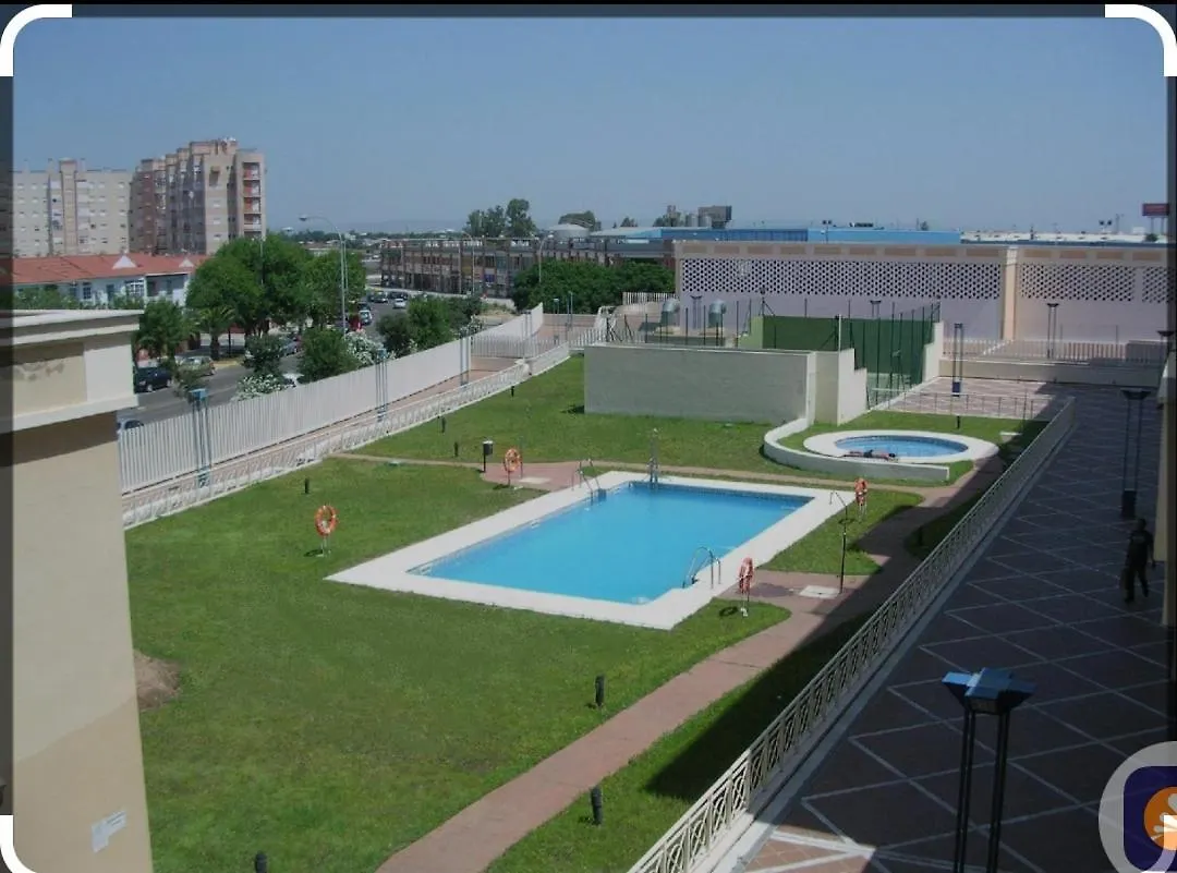 Apartamento De Lux Sevilla Este 0*,