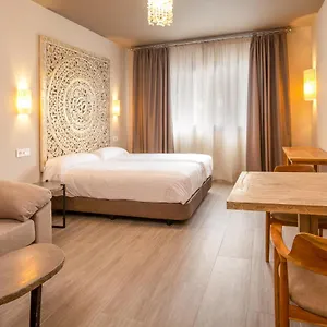 By Qhotels Apartamento
